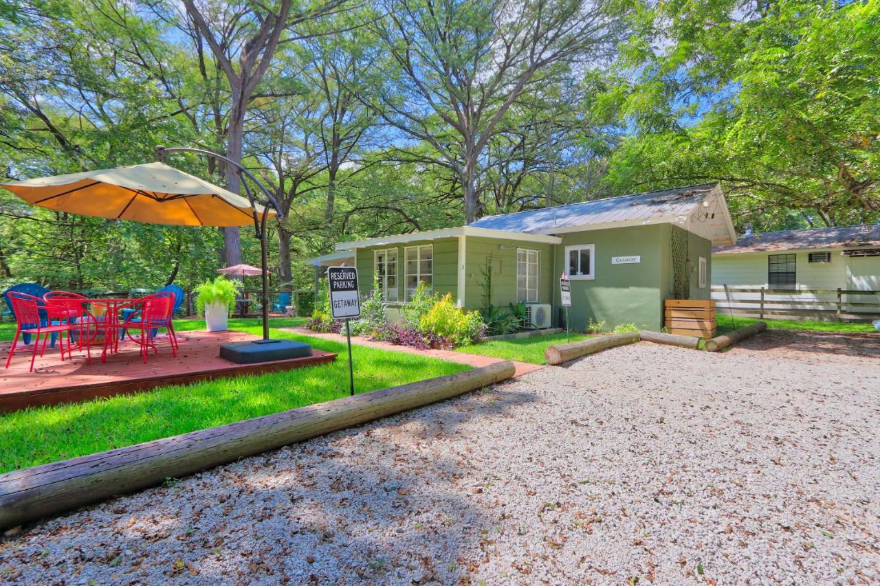 Creekside Cabins - The Getaway Vila Wimberley Exterior foto